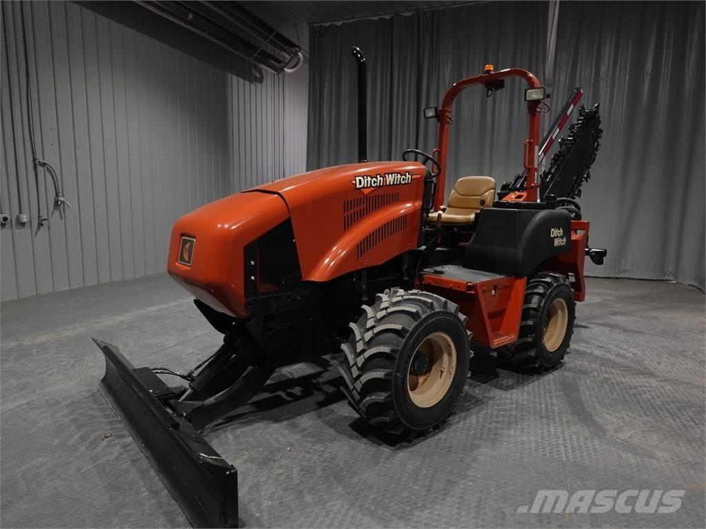 Ditch Witch RT80 Tranšeju racēji