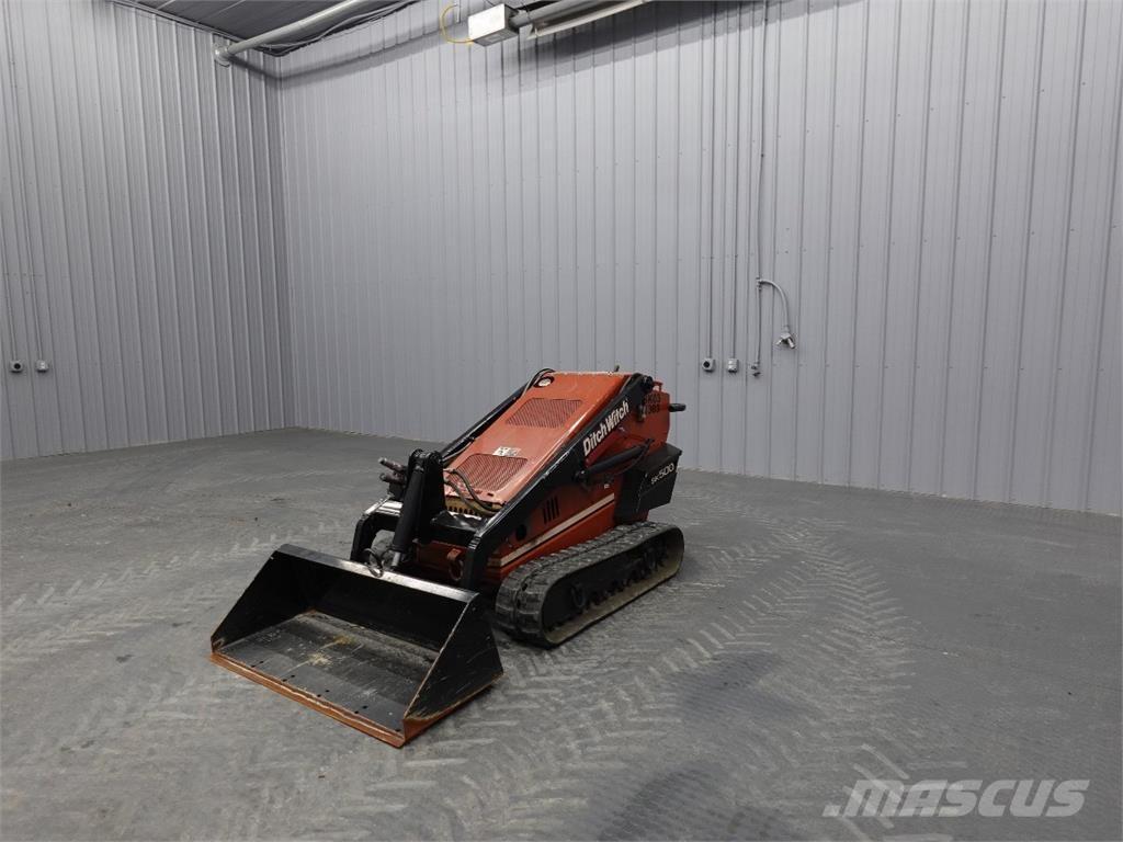 Ditch Witch SK500 Lietoti riteņu kompaktiekrāvēji