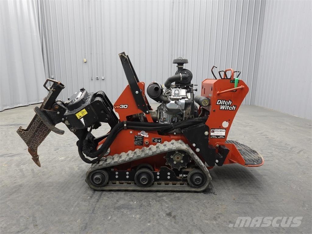 Ditch Witch VP30 Tranšeju racēji