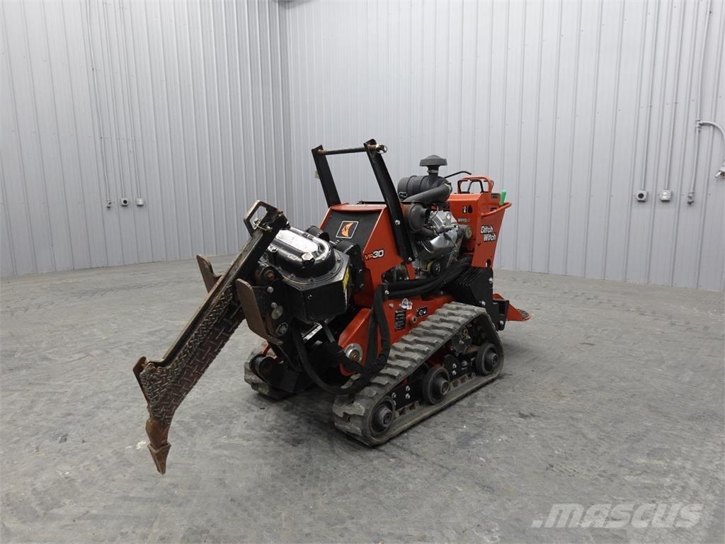 Ditch Witch VP30 Tranšeju racēji
