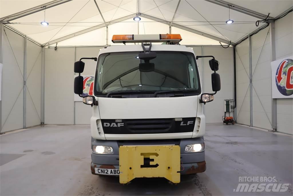 DAF LF 55.250 GULLY SUCKER Būvniecība- Citi