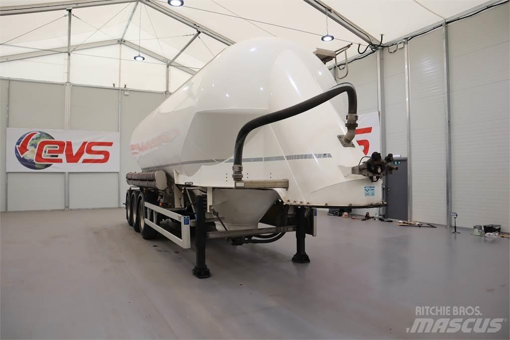 LAG CEMENT POWDER TANKER Citas piekabes
