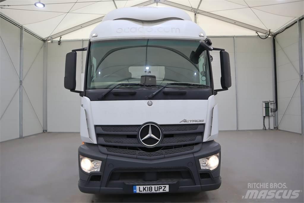 Mercedes-Benz Actros 1843 Vilcēji
