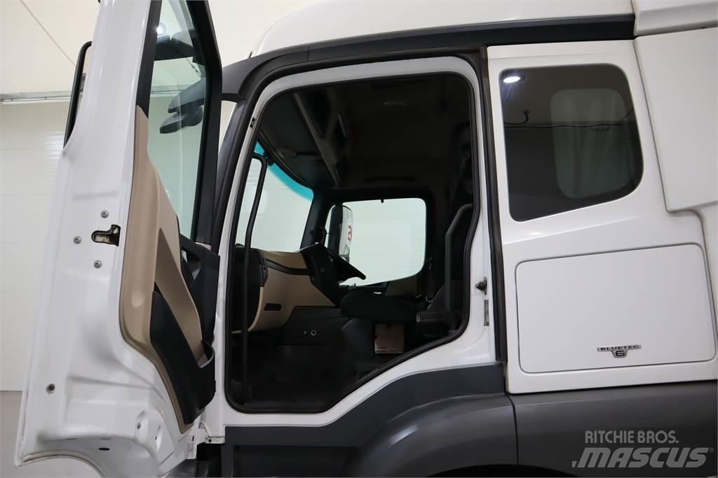 Mercedes-Benz Actros 1843 Vilcēji