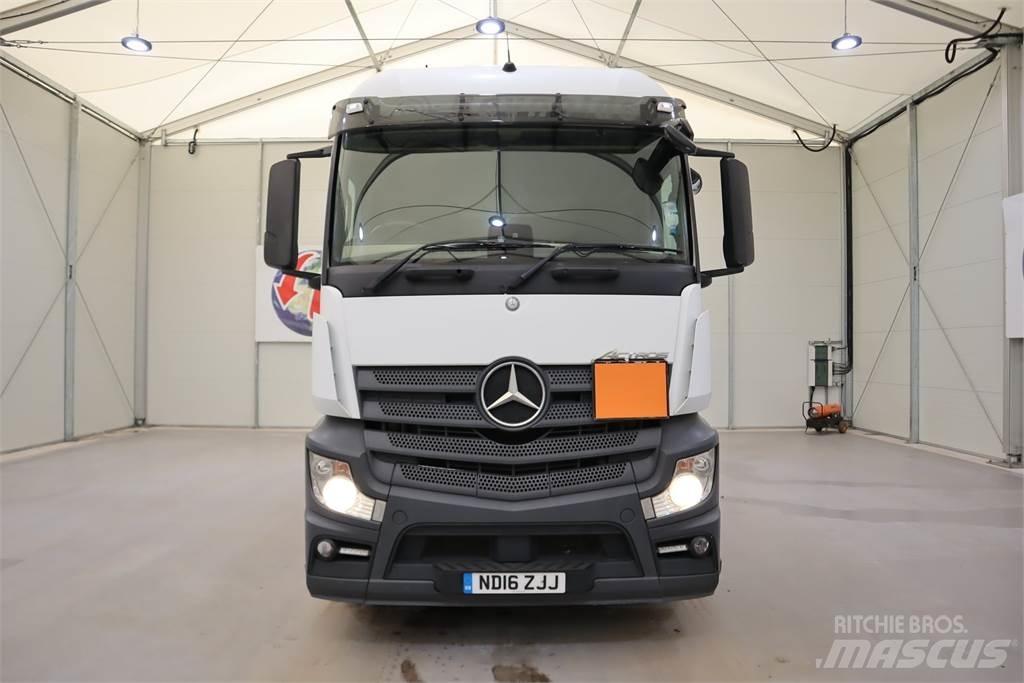 Mercedes-Benz Actros 2443 Vilcēji