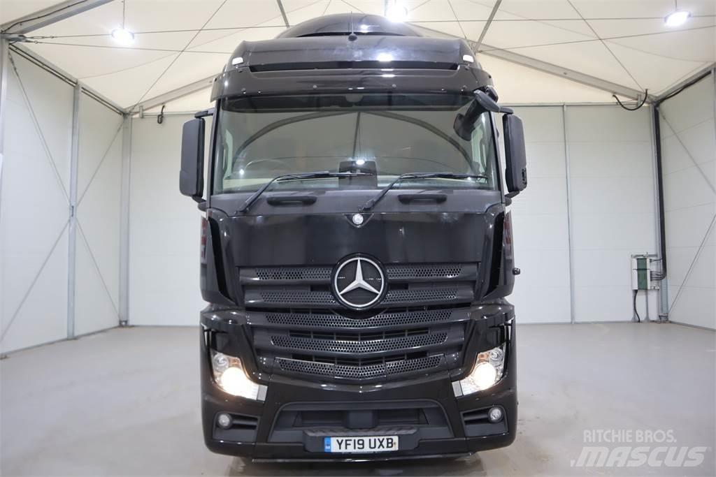 Mercedes-Benz Actros 2545 Vilcēji