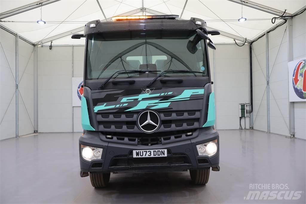 Mercedes-Benz AROCS 3240 Pašizgāzējs