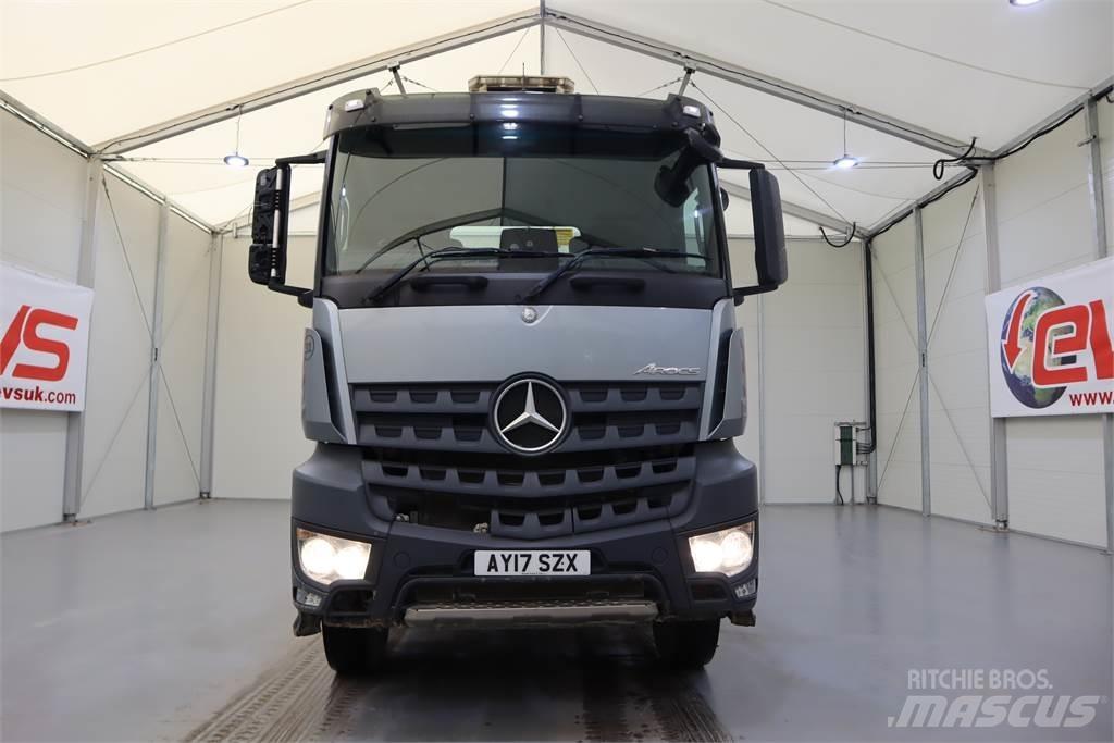 Mercedes-Benz AROCS 3240 Pašizgāzējs