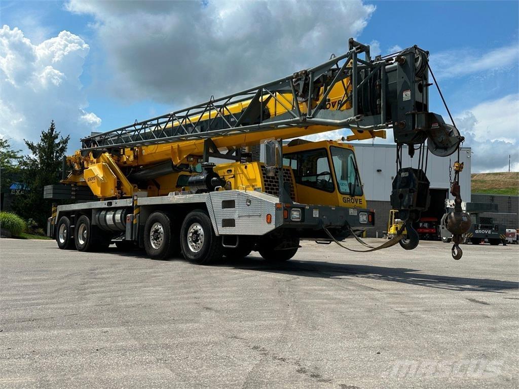 Grove TMS700E Visurgājēji celtņi