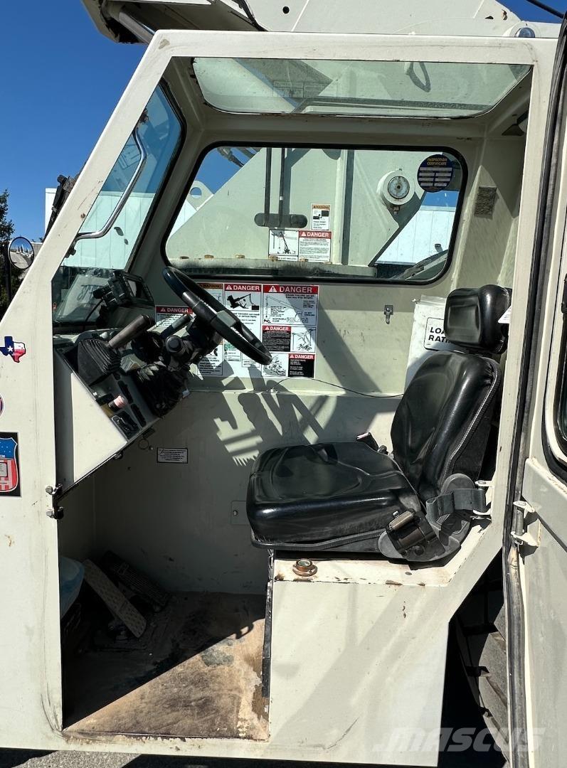 Grove YB5515-2 Celtņi nelīdzenām virsmām