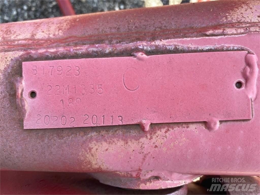 Link-Belt 22M1335 Strēles un kausi