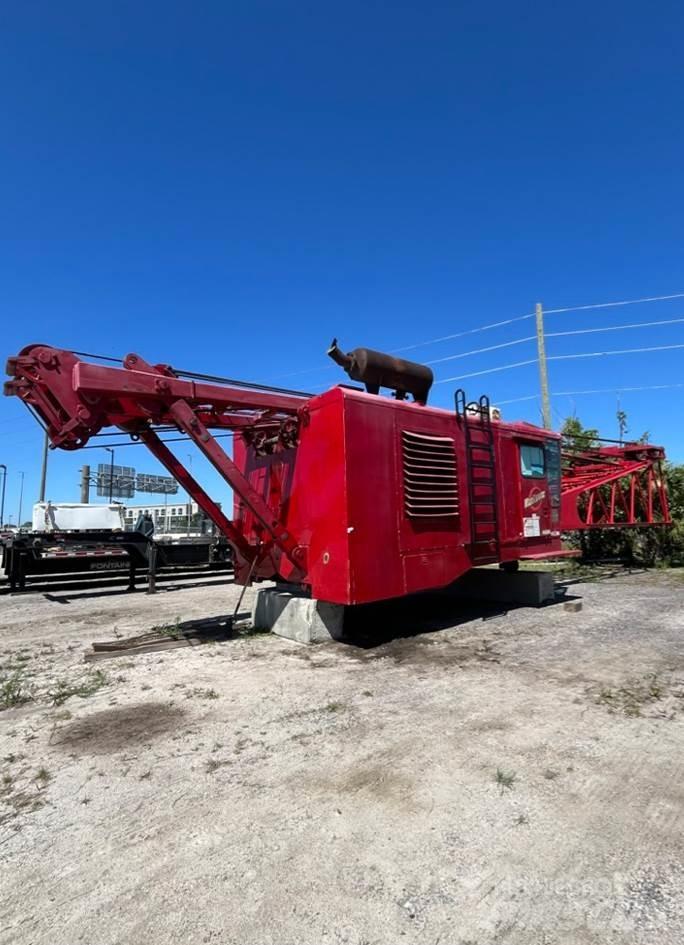 Manitowoc 4100W S2 Kāpurķēžu ceļamkrāni