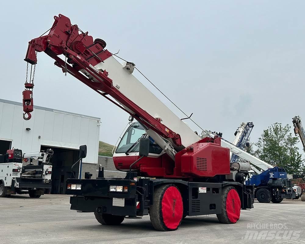 Tadano GR-150XL Celtņi nelīdzenām virsmām