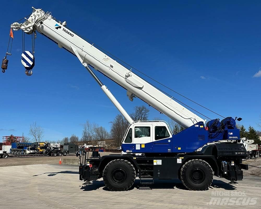 Tadano GR-550XL-3 Celtņi nelīdzenām virsmām