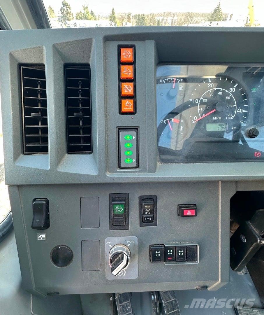 Tadano GR-550XL-3 Celtņi nelīdzenām virsmām