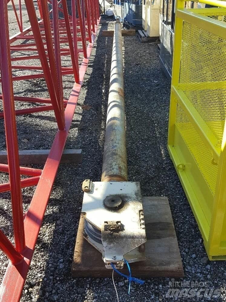 Terex  Pacēlāju/krānu aprīkojums