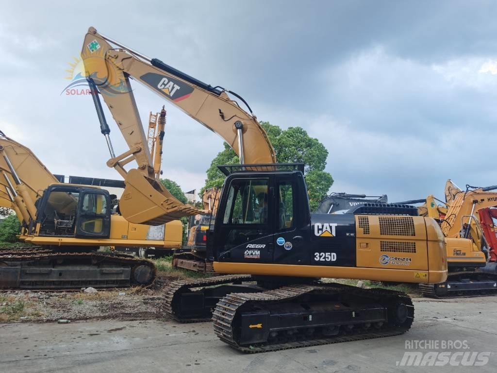 CAT 325 D Kāpurķēžu ekskavatori