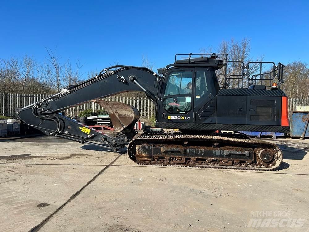 JCB 220X Kāpurķēžu ekskavatori