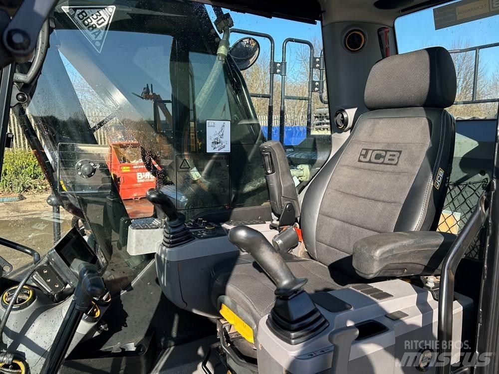 JCB 220X Kāpurķēžu ekskavatori