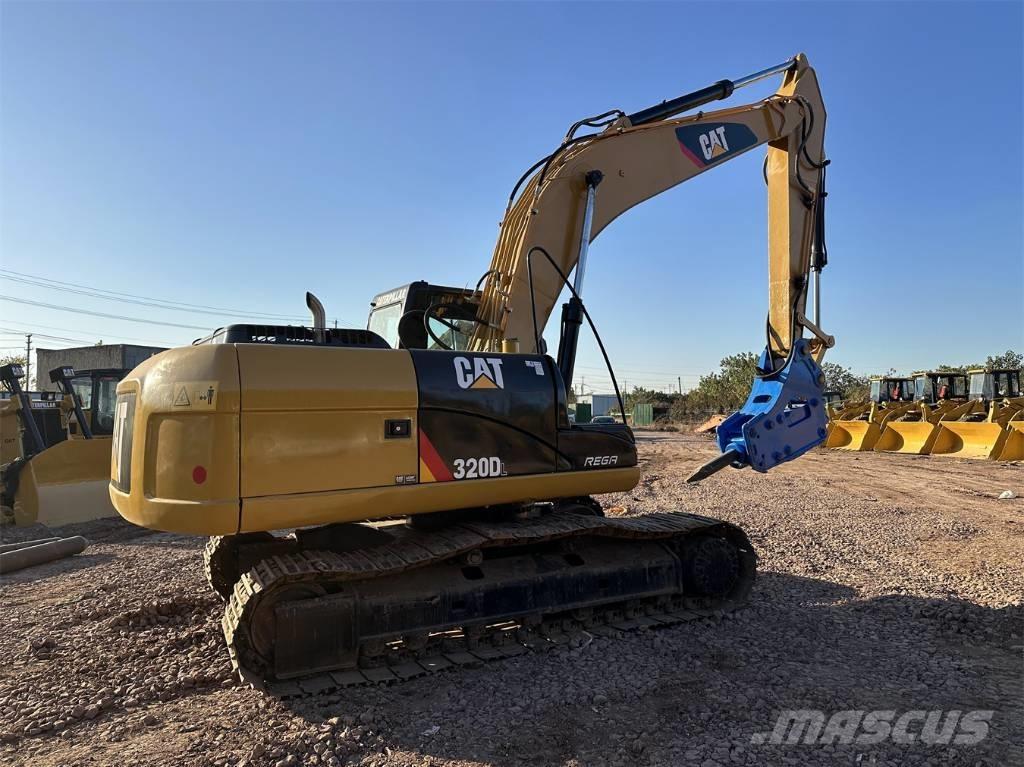 CAT 320 D L Kāpurķēžu ekskavatori
