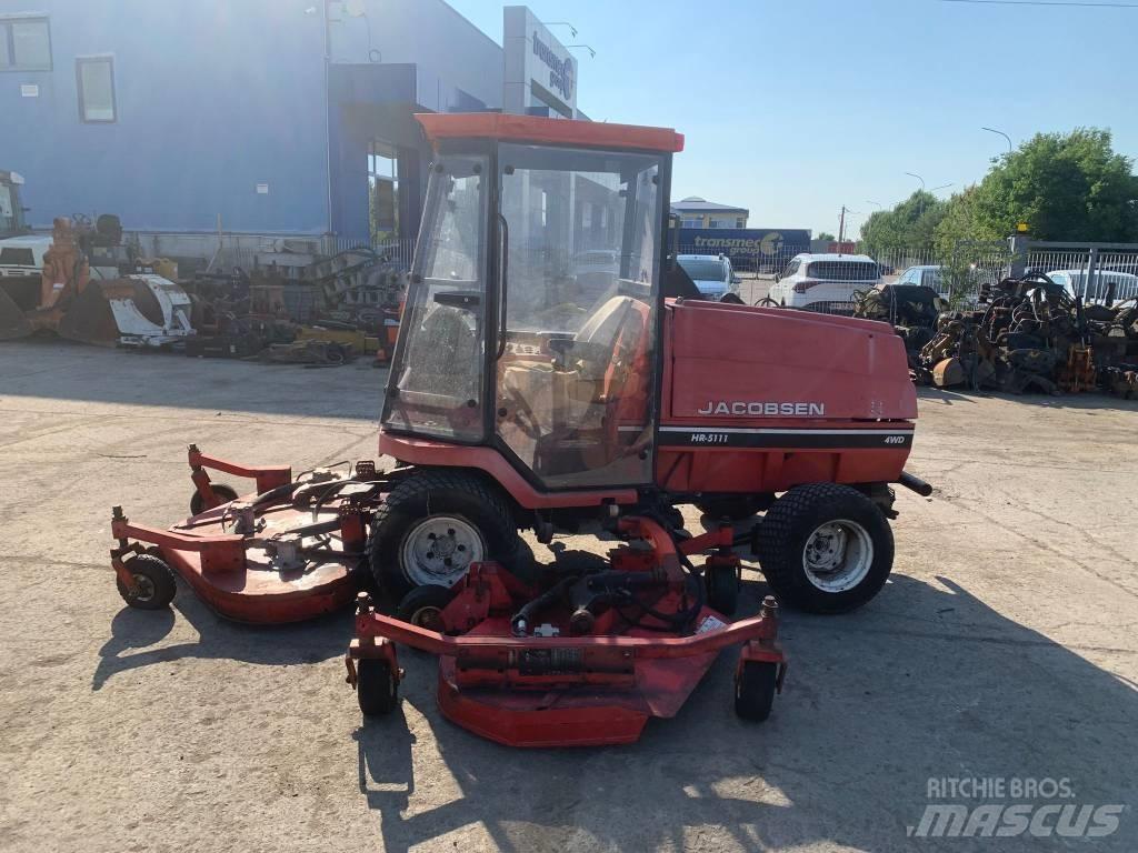 Jacobsen HR5111 Mauriņa traktors