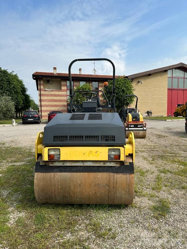 Bomag BW 138 AD Divvalču grunts veltņi