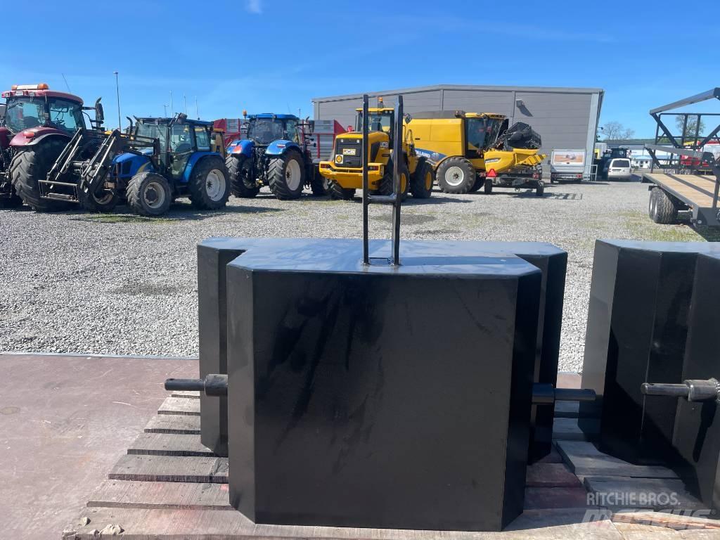  DSM Frontvikt 800kg Priekšējie svari