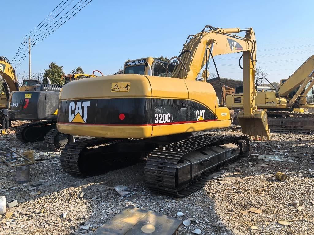 CAT 320 Kāpurķēžu ekskavatori