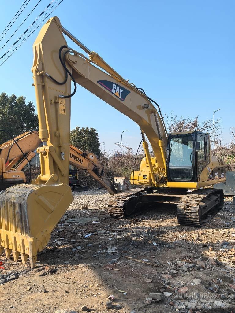 CAT 320 Kāpurķēžu ekskavatori