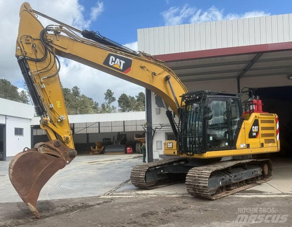 CAT 320 Kāpurķēžu ekskavatori