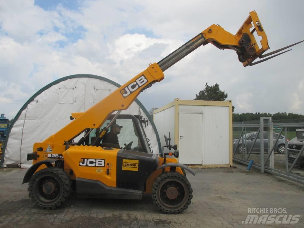 JCB 525-60 Teleskopiskie manipulatori