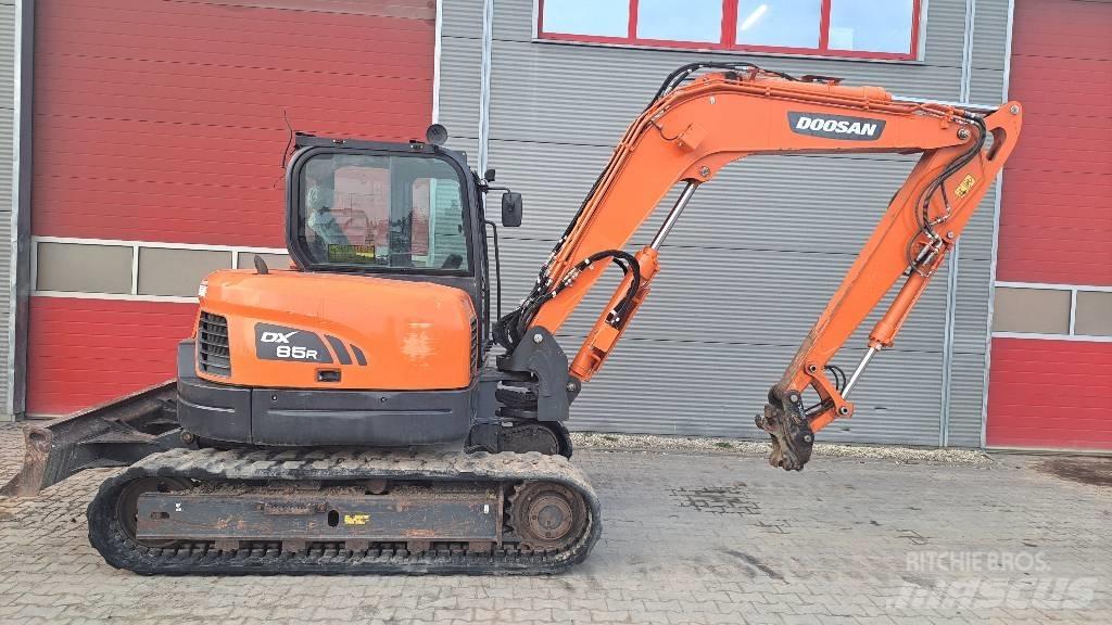 Doosan DX 85 R-3 Vidēja lieluma ekskavatori 7 t - 12 t
