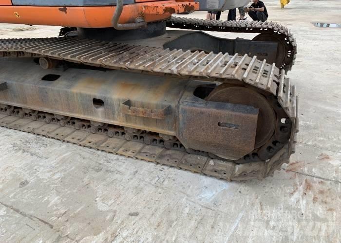 Hitachi ZX 125 Kāpurķēžu ekskavatori