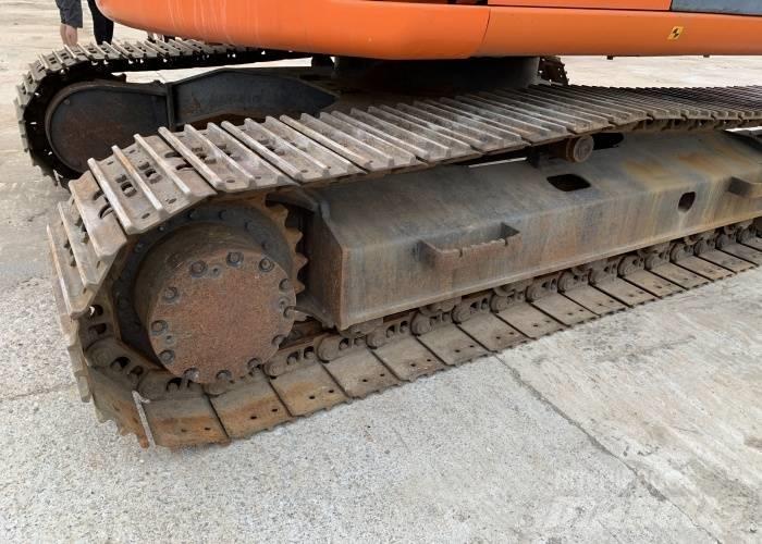 Hitachi ZX 125 Kāpurķēžu ekskavatori