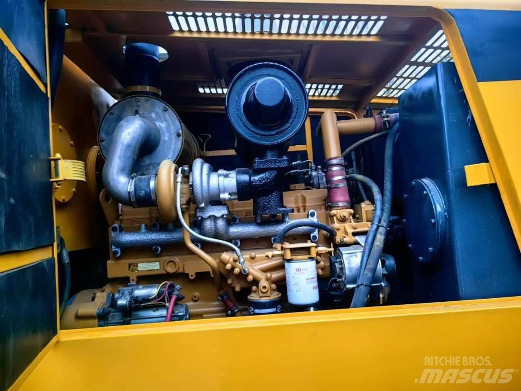 XCMG GR2153 Greideri
