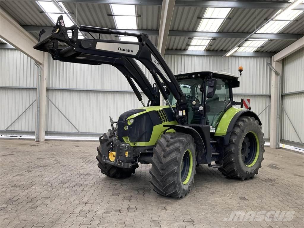 CLAAS Arion 660 Traktori
