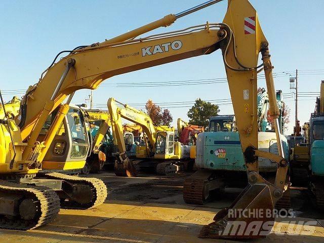 Kato HD823MR-6 Kāpurķēžu ekskavatori