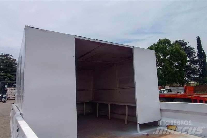 Isuzu NPR400 Citi