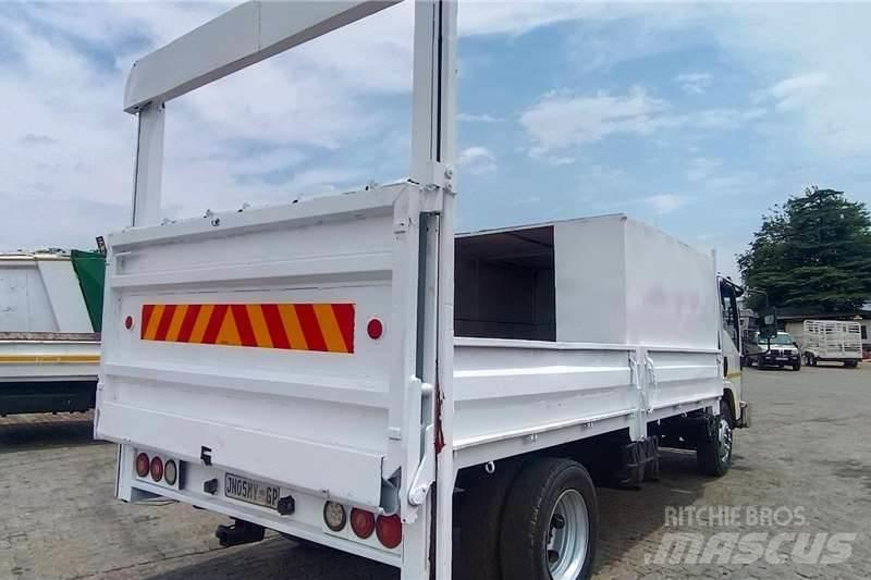 Isuzu NPR400 Citi