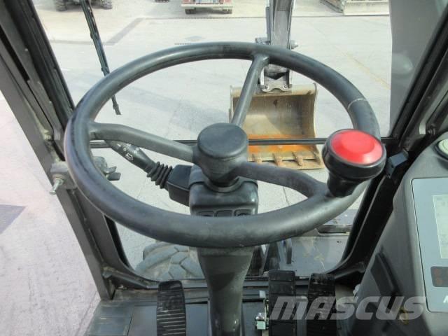 Mecalac 714 MW2 Ekskavatori uz riteņiem