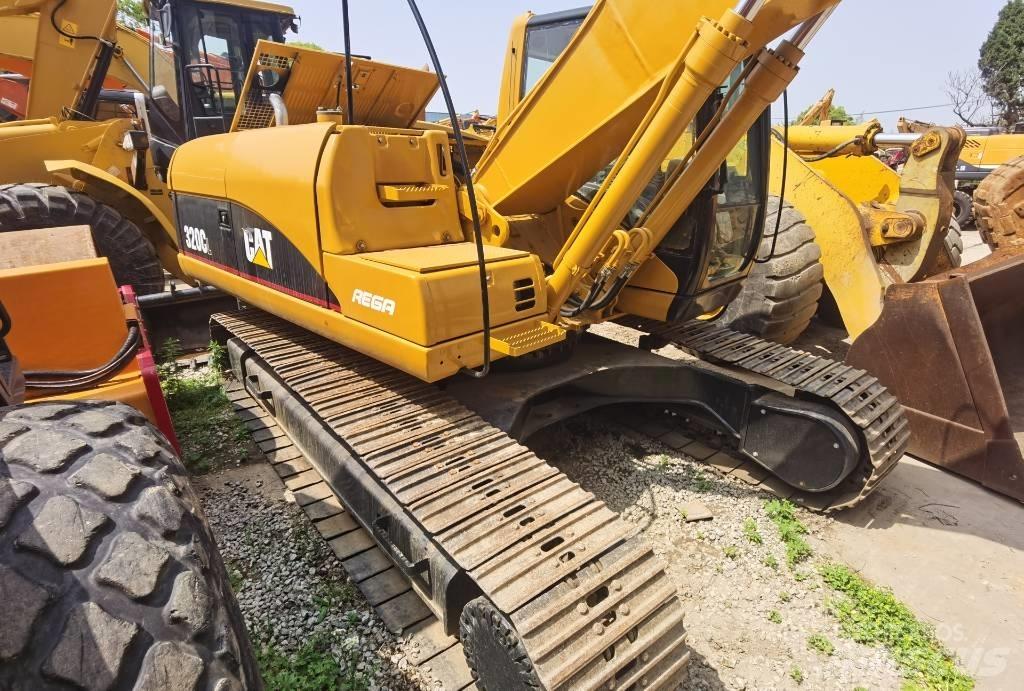 CAT 320 C L Kāpurķēžu ekskavatori