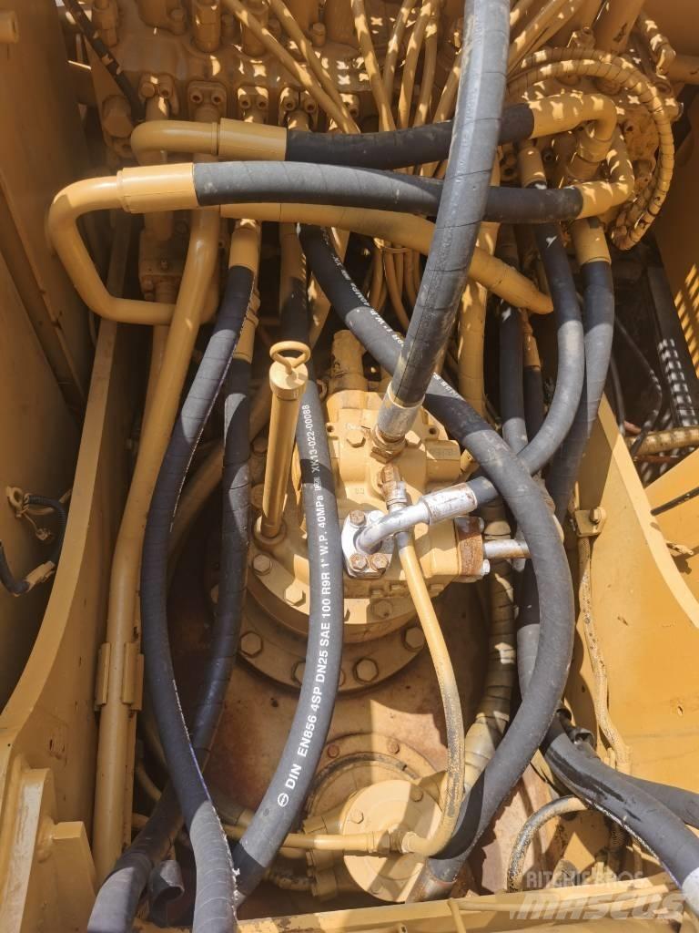 CAT 320 C L Kāpurķēžu ekskavatori