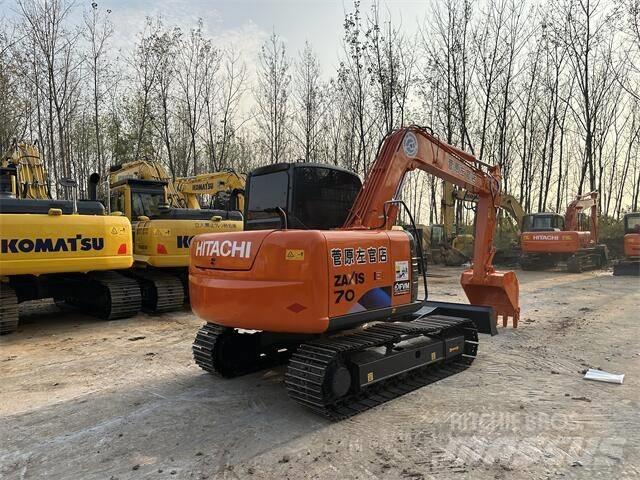 Hitachi ZX70 Kāpurķēžu ekskavatori