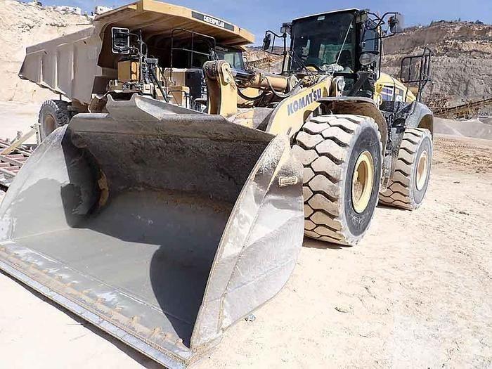 Komatsu WA475 Iekrāvēji uz riteņiem