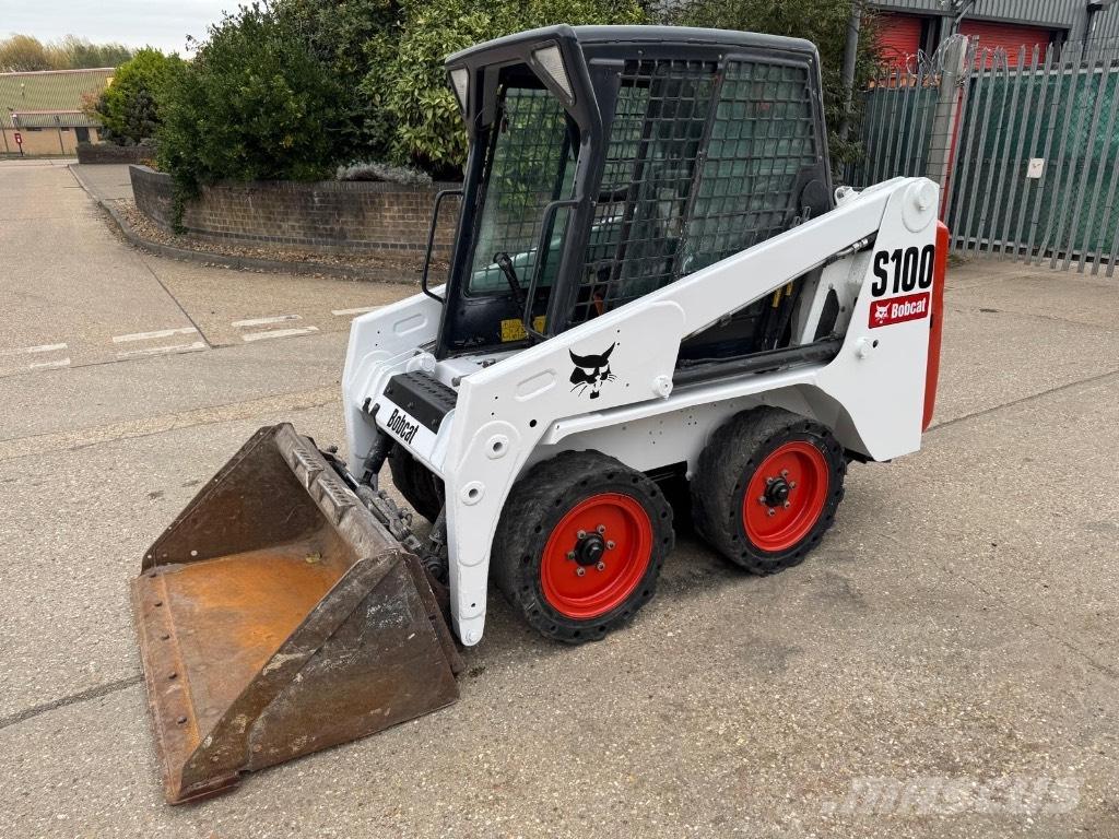 Bobcat S100 Lietoti riteņu kompaktiekrāvēji