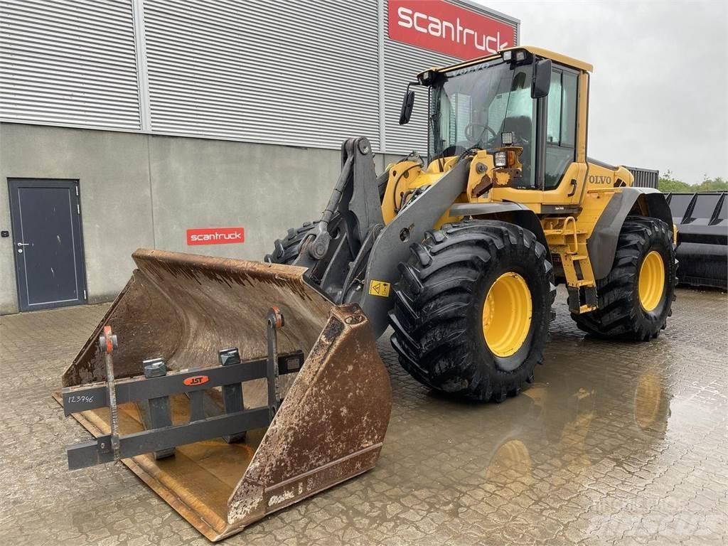Volvo L90F Iekrāvēji uz riteņiem