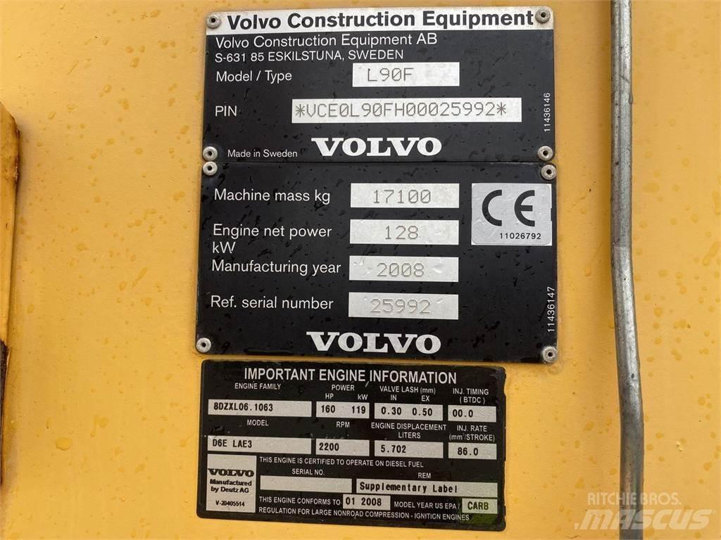 Volvo L90F Iekrāvēji uz riteņiem