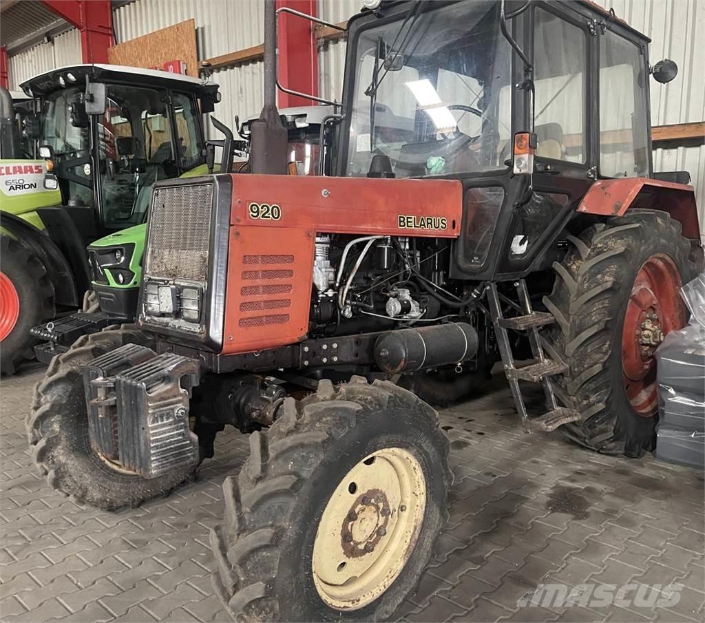 Belarus MTS 920 Traktori