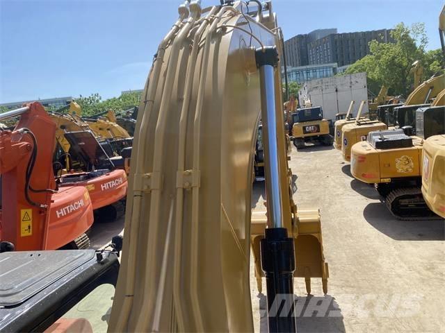 CAT 330 GC Kāpurķēžu ekskavatori