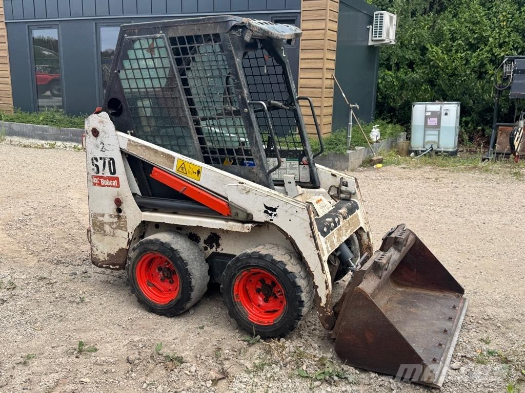 Bobcat S 70 Lietoti riteņu kompaktiekrāvēji